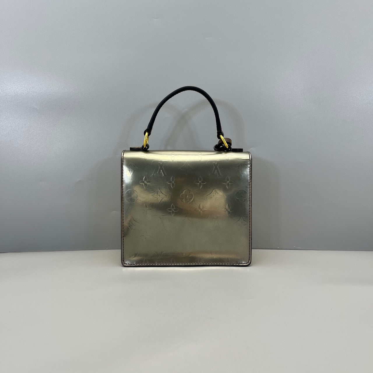 LOUIS VUITTONShoulder Bag