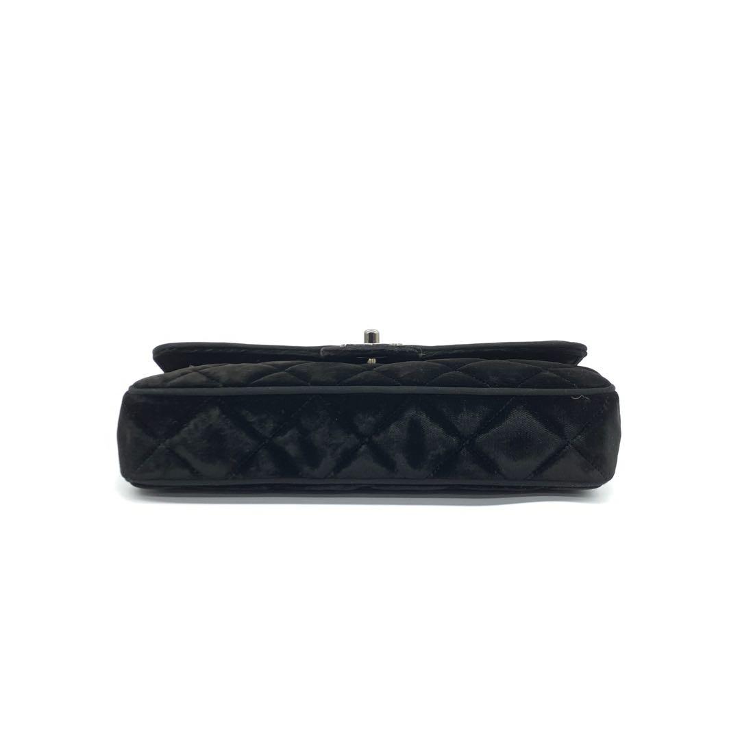 Chanel Baguette Shoulder Bag - Lynora Bags