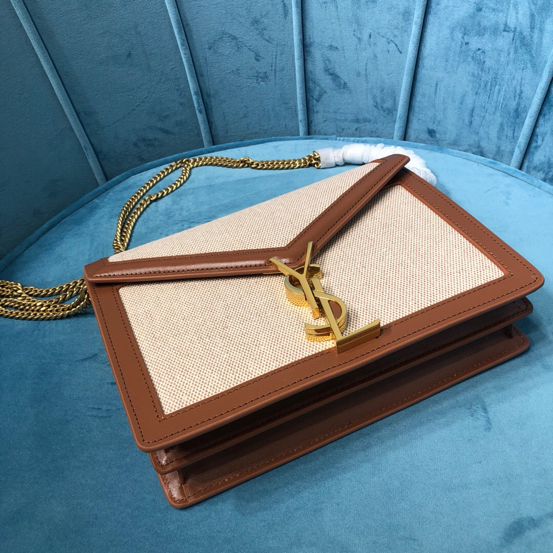 Yves Saint Laurent Le Cassandra Medium Chain Bag