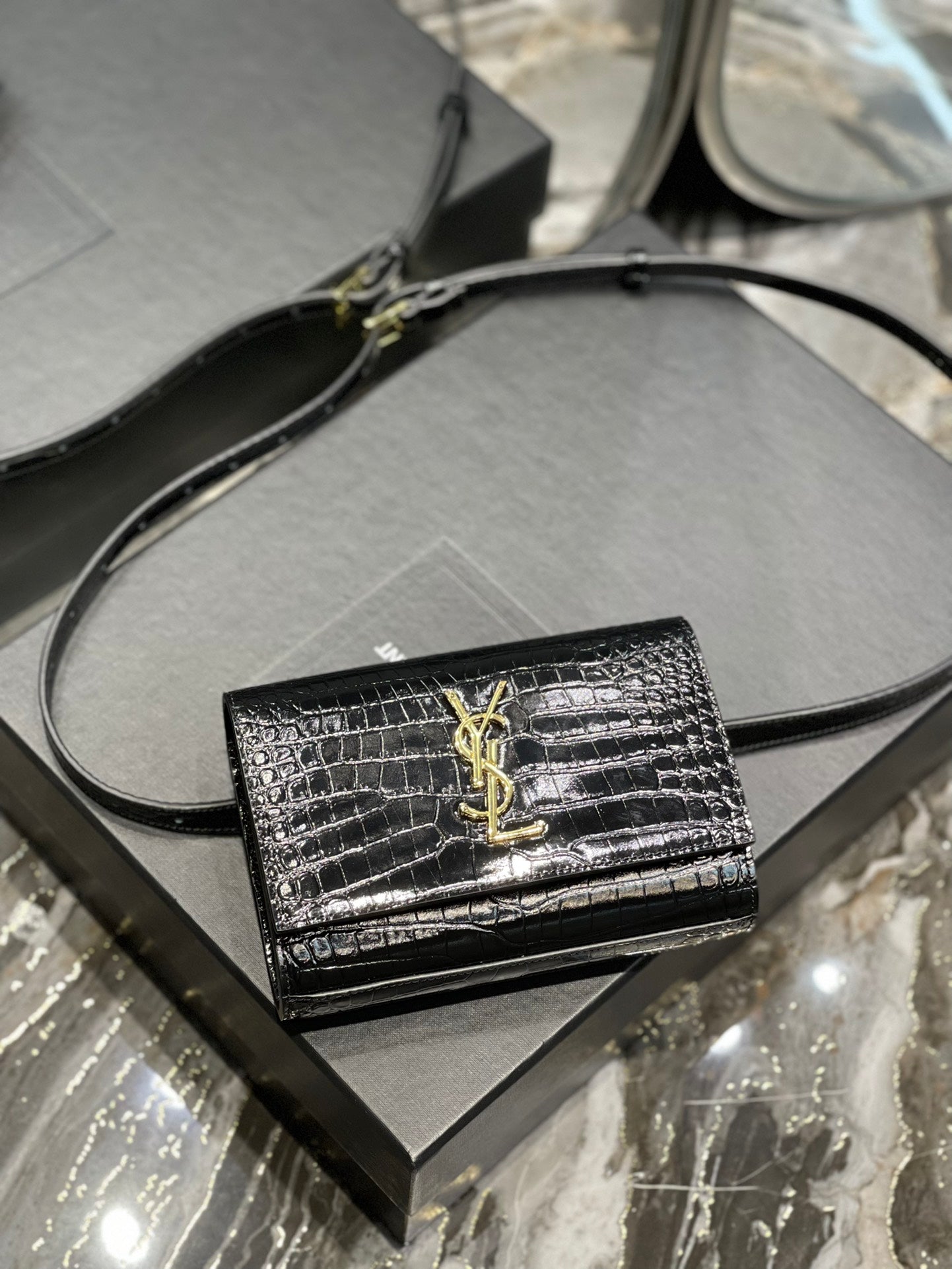Yves Saint Laurent Kate Belt Bag Light Black, Women&#s Bags 7in/