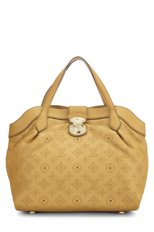 Louis Vuitton, Yellow Monogram Mahina Sevres PM, Yellow