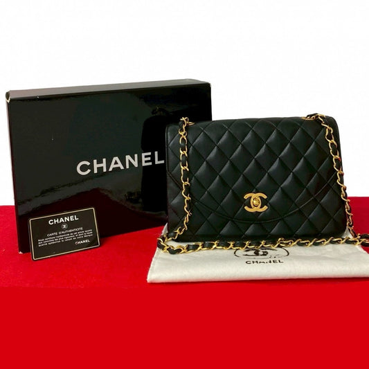 CHANEL Shoulder Bag lambskin black Matrasse