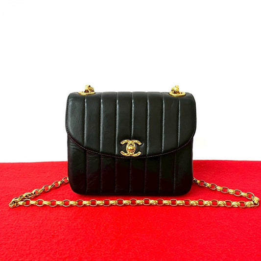 CHANEL Shoulder Bag lambskin black