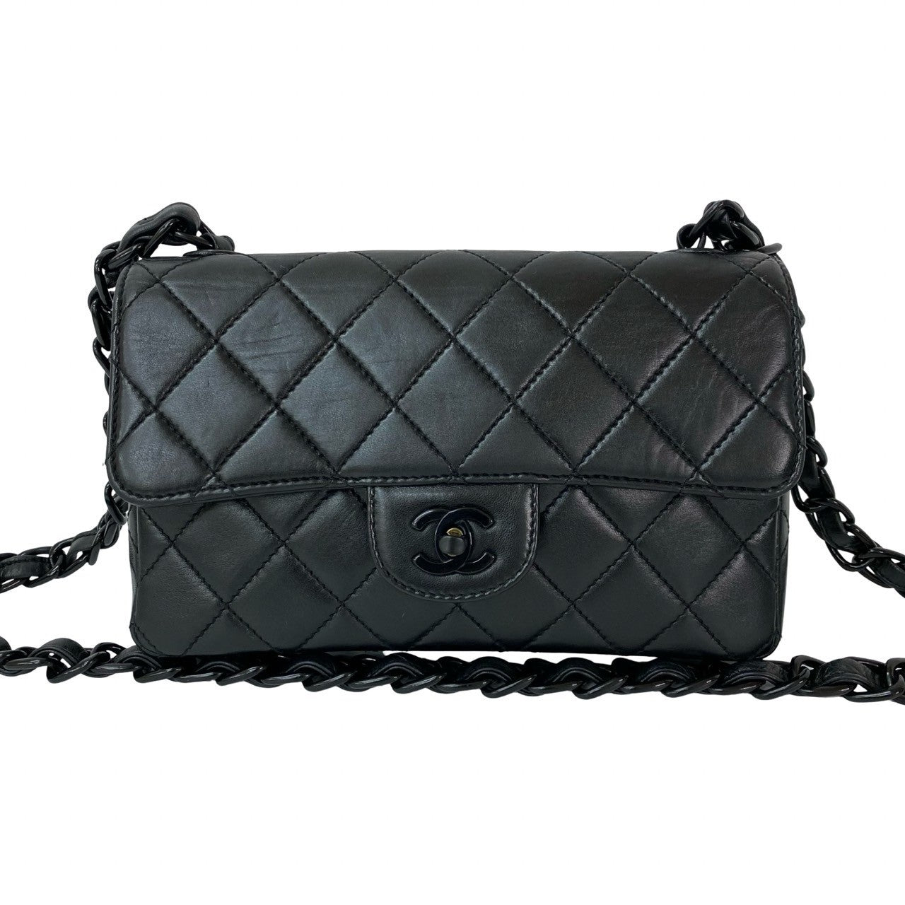 CHANEL Shoulder Bag lambskin black Matrasse