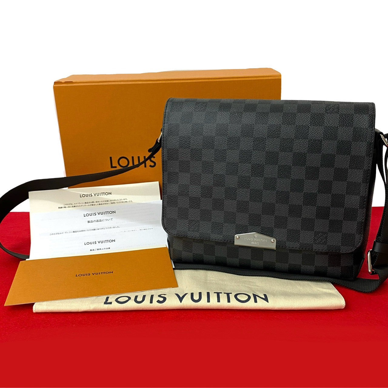 LOUIS VUITTON Shoulder Bag leather black Damier Grafitte District PM