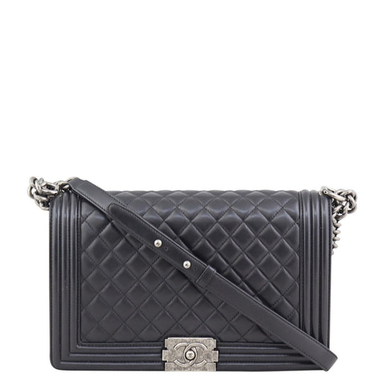 Chanel Boy New Medium | 23 Series