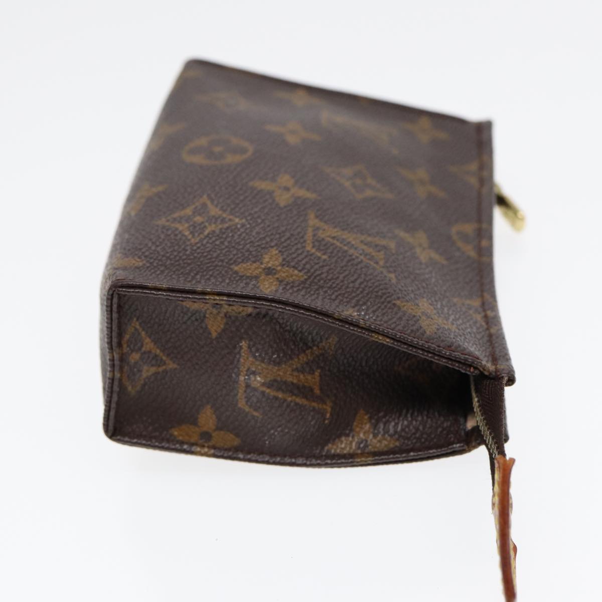 LOUIS VUITTON Monogram Poche Toilette 15 Pouch LV Auth
