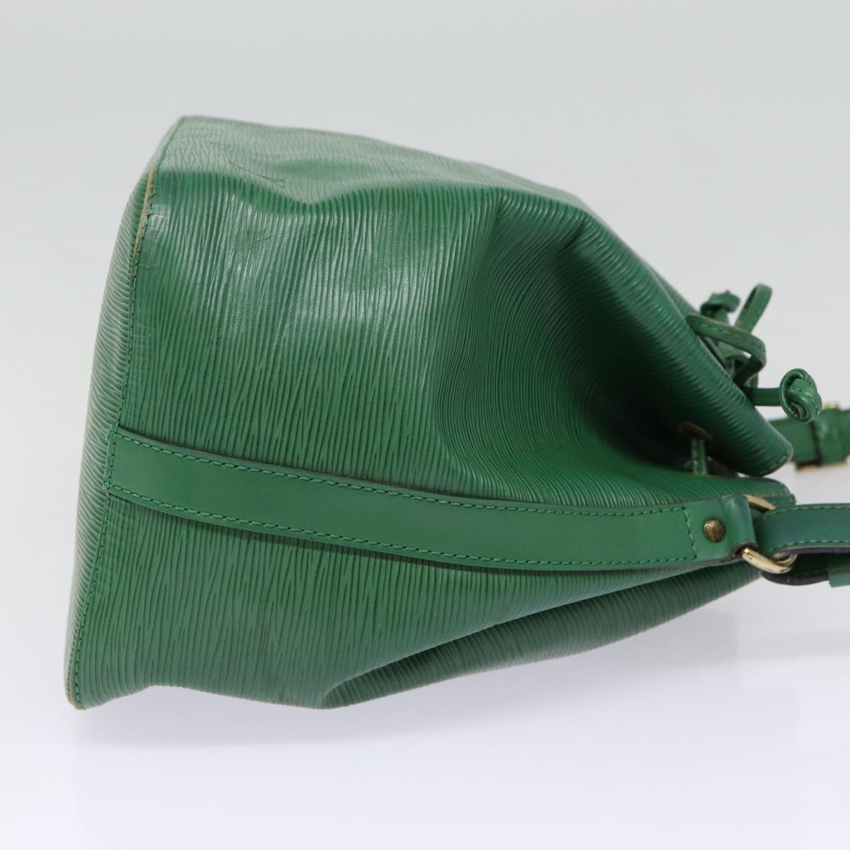 LOUIS VUITTON Epi Petit Noe Shoulder Bag Green LV Auth