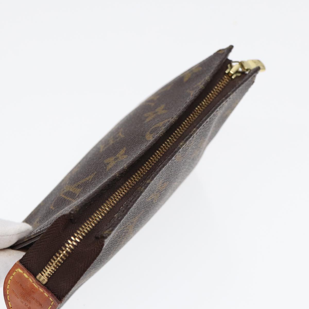 LOUIS VUITTON Monogram Poche Toilette 15 Pouch LV Auth