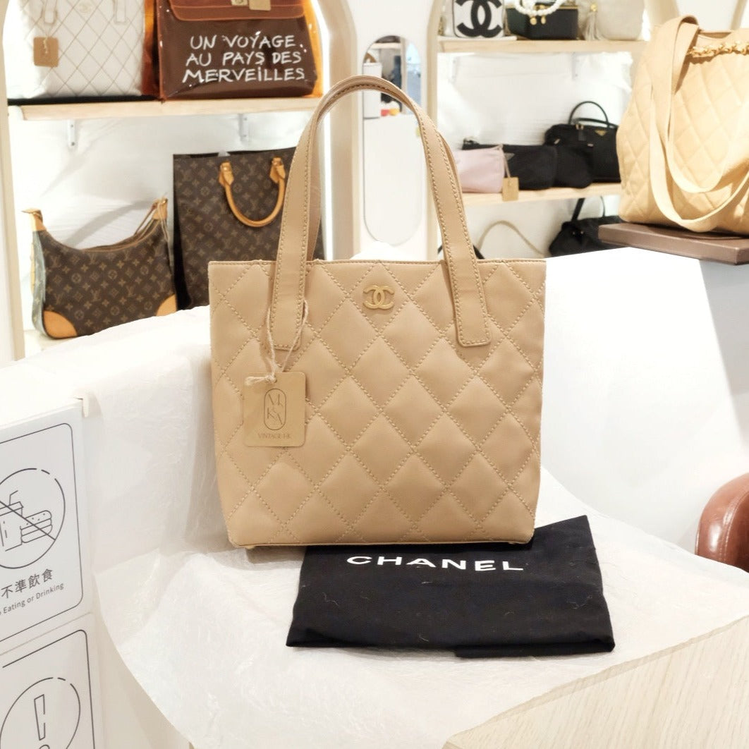 Chanel Tote Bag - Lynora Bags