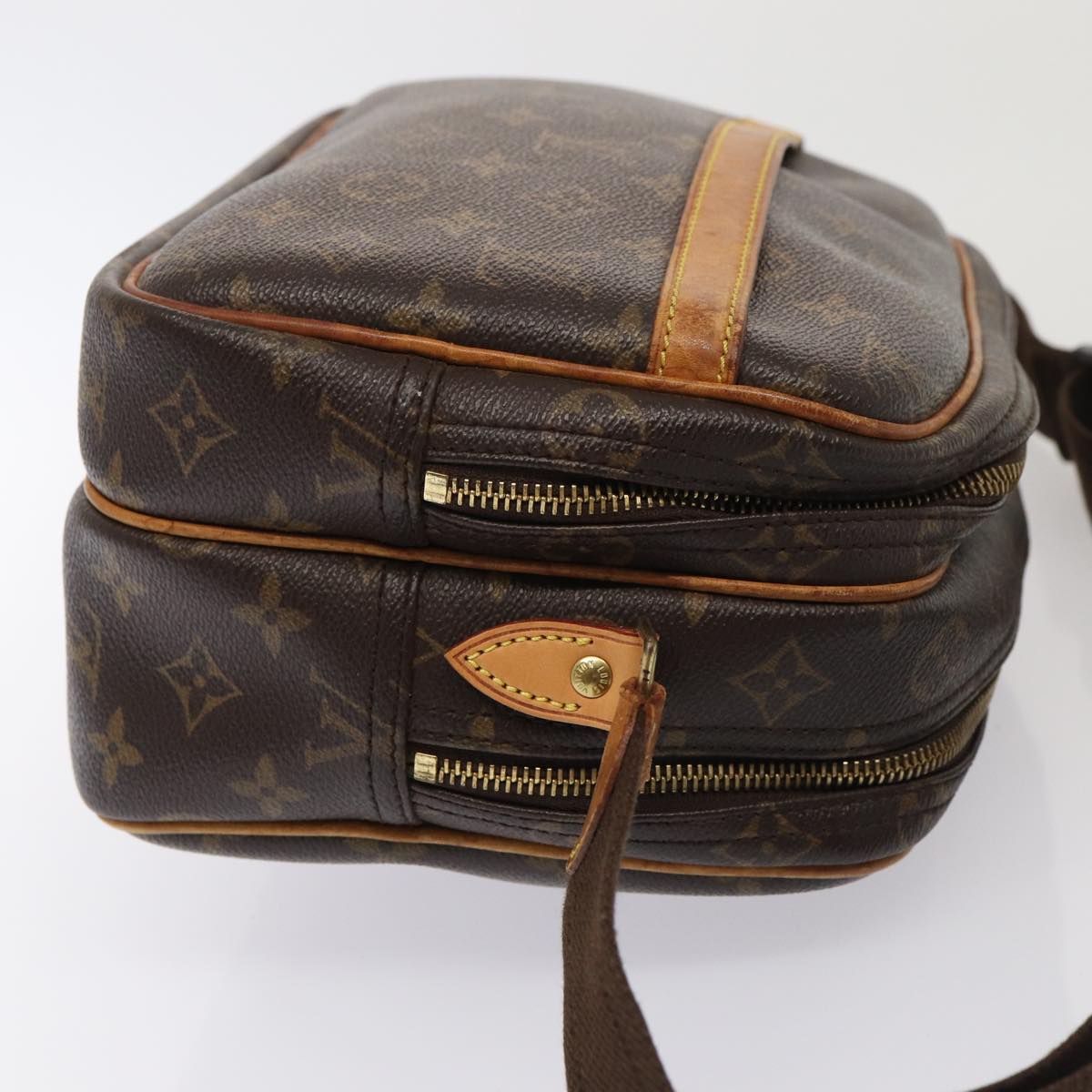 LOUIS VUITTON Monogram Reporter PM Shoulder Bag LV Auth