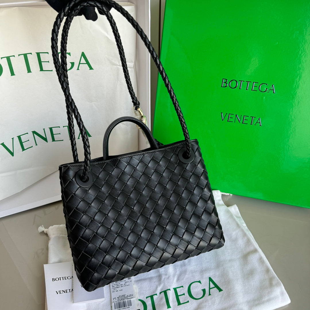 Bottega Veneta Small Andiamo Black Intrecciato Handbag