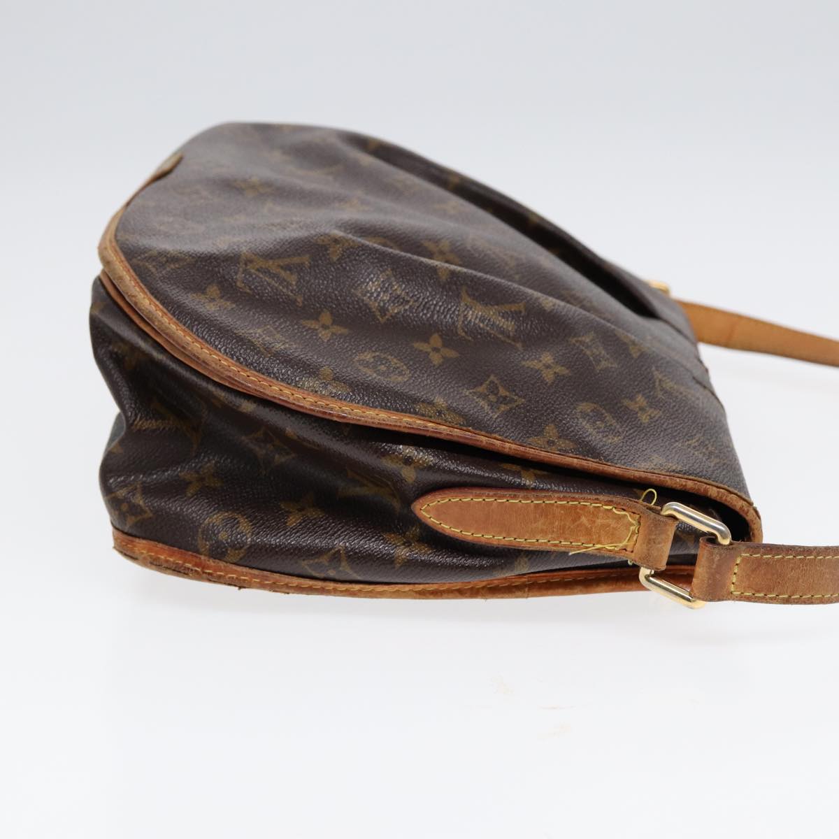 LOUIS VUITTON Monogram Menilmontant MM Shoulder Bag LV Auth