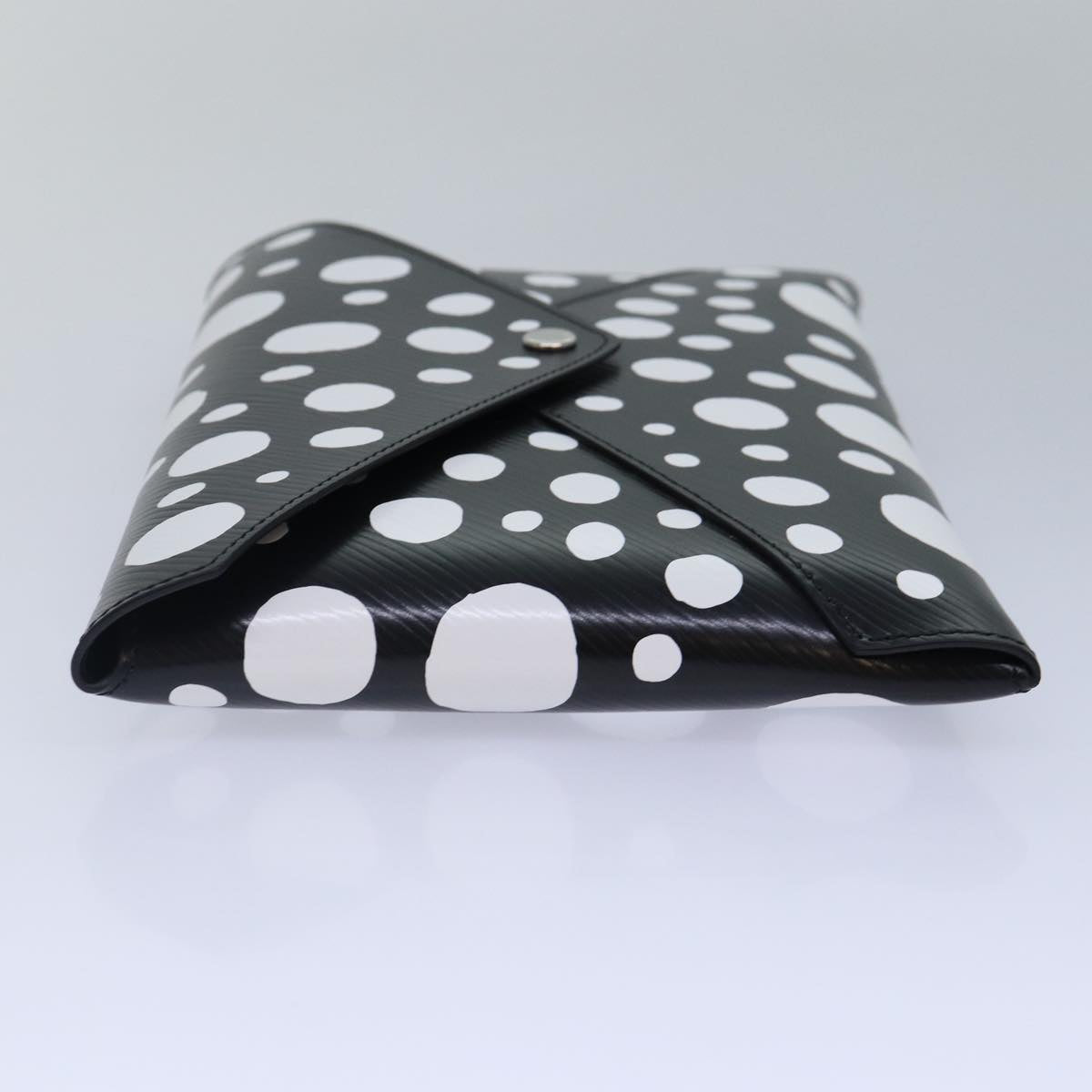LOUIS VUITTON Epi Yayoi Kma Pochette Kirigami Pouch Black Auth 86284S
