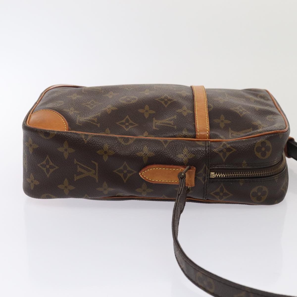 LOUIS VUITTON Monogram Danube GM Shoulder Bag LV Auth