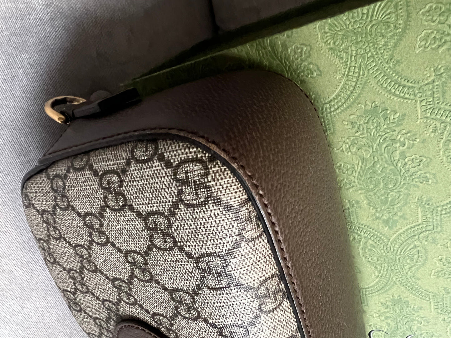 Gucci Neo  GG Supreme Messenger Bag (RRP £1060)