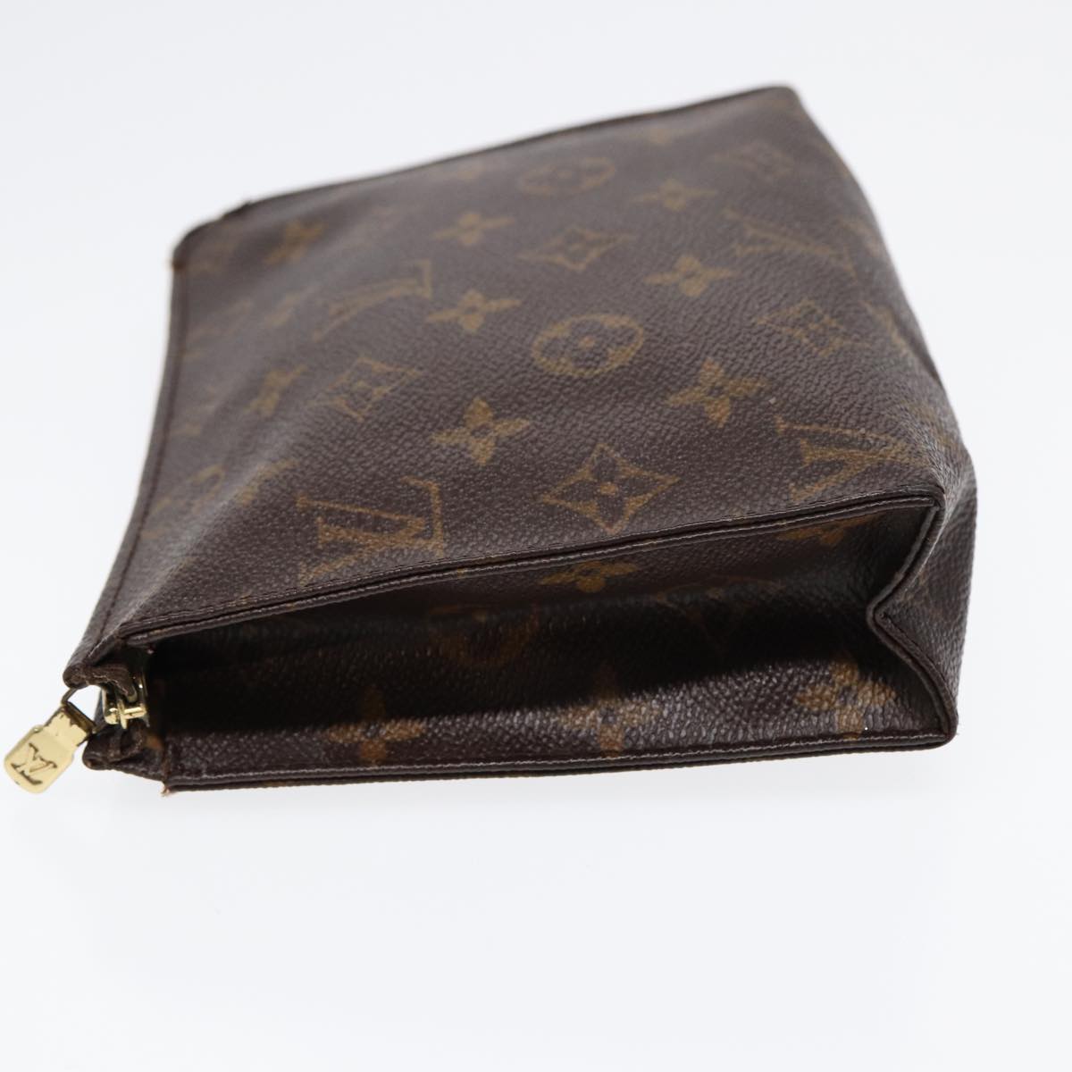 LOUIS VUITTON Monogram Poche Toilette 19 Pouch M47544 LV Auth 88328