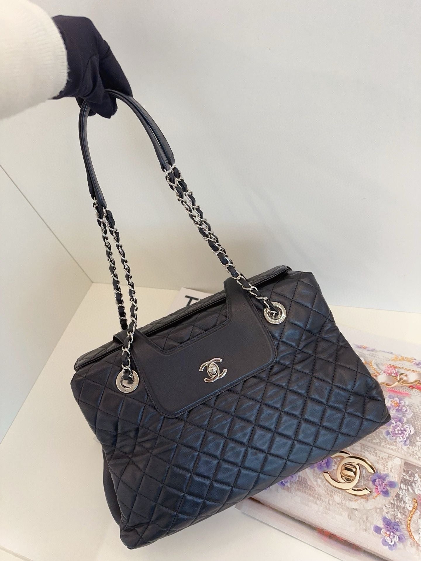 Chanel Tote Bag - Lynora Bags