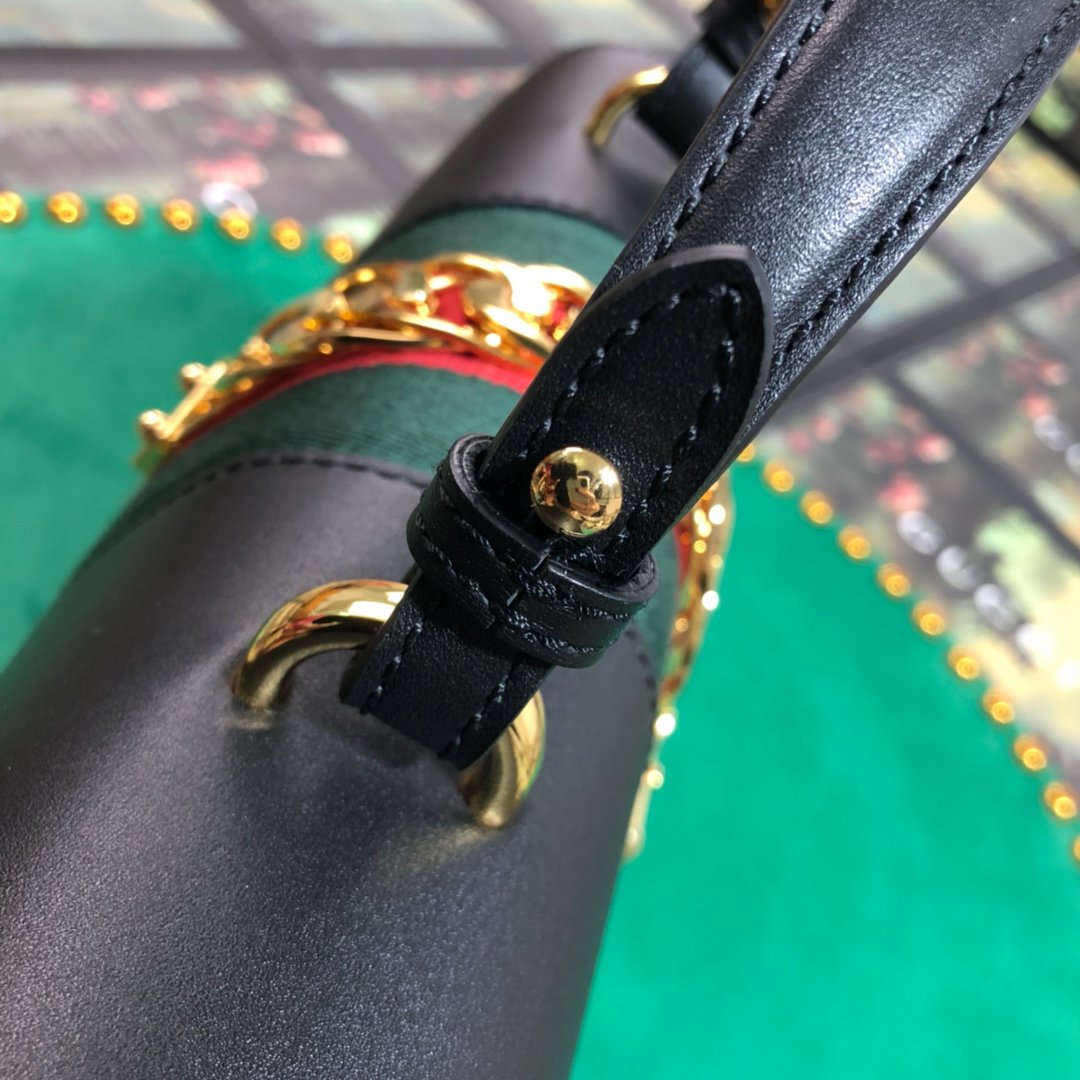 Gucci Sylvie Leather Shoulder Bag Style 5