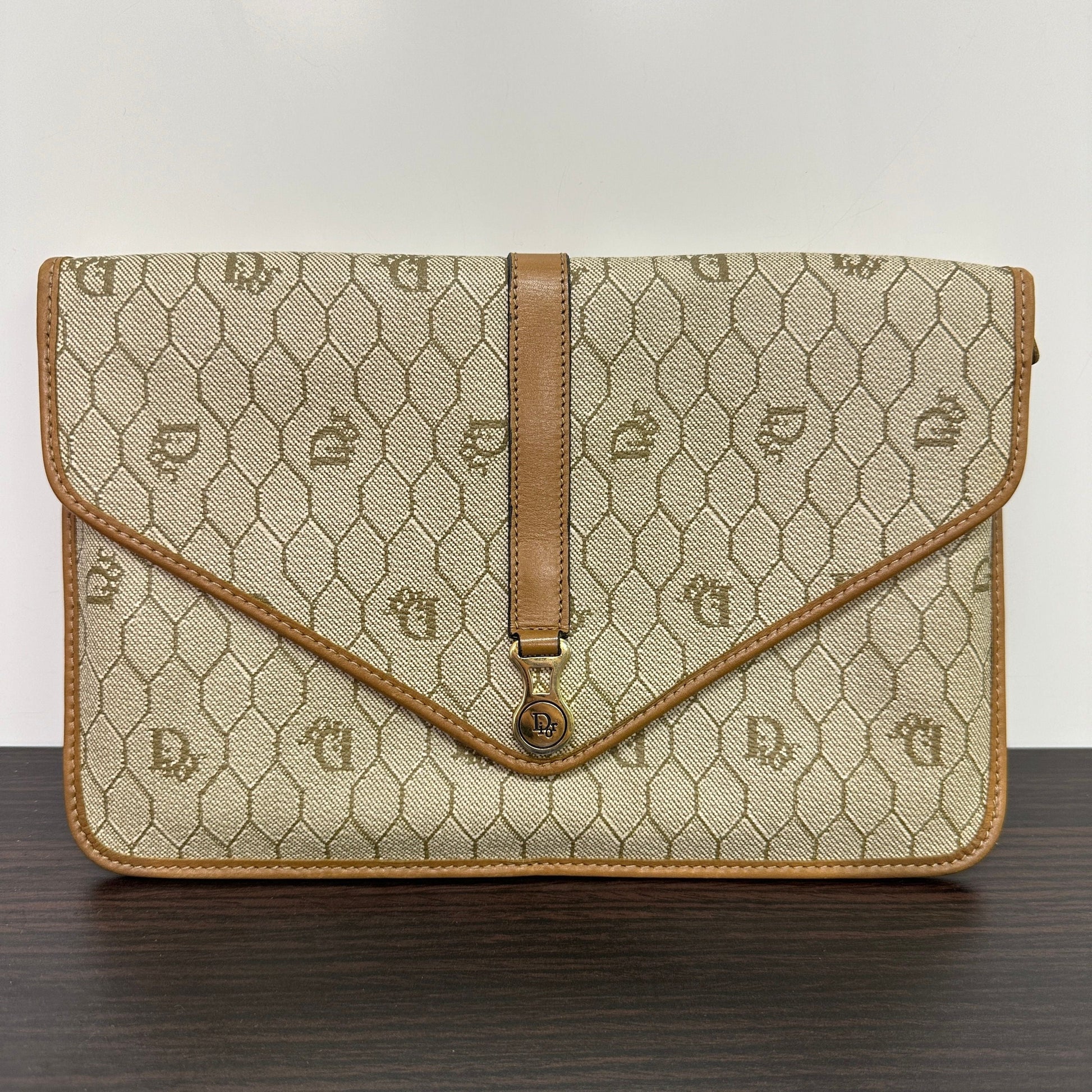 Dior Leather Shoulder Bag LB120667