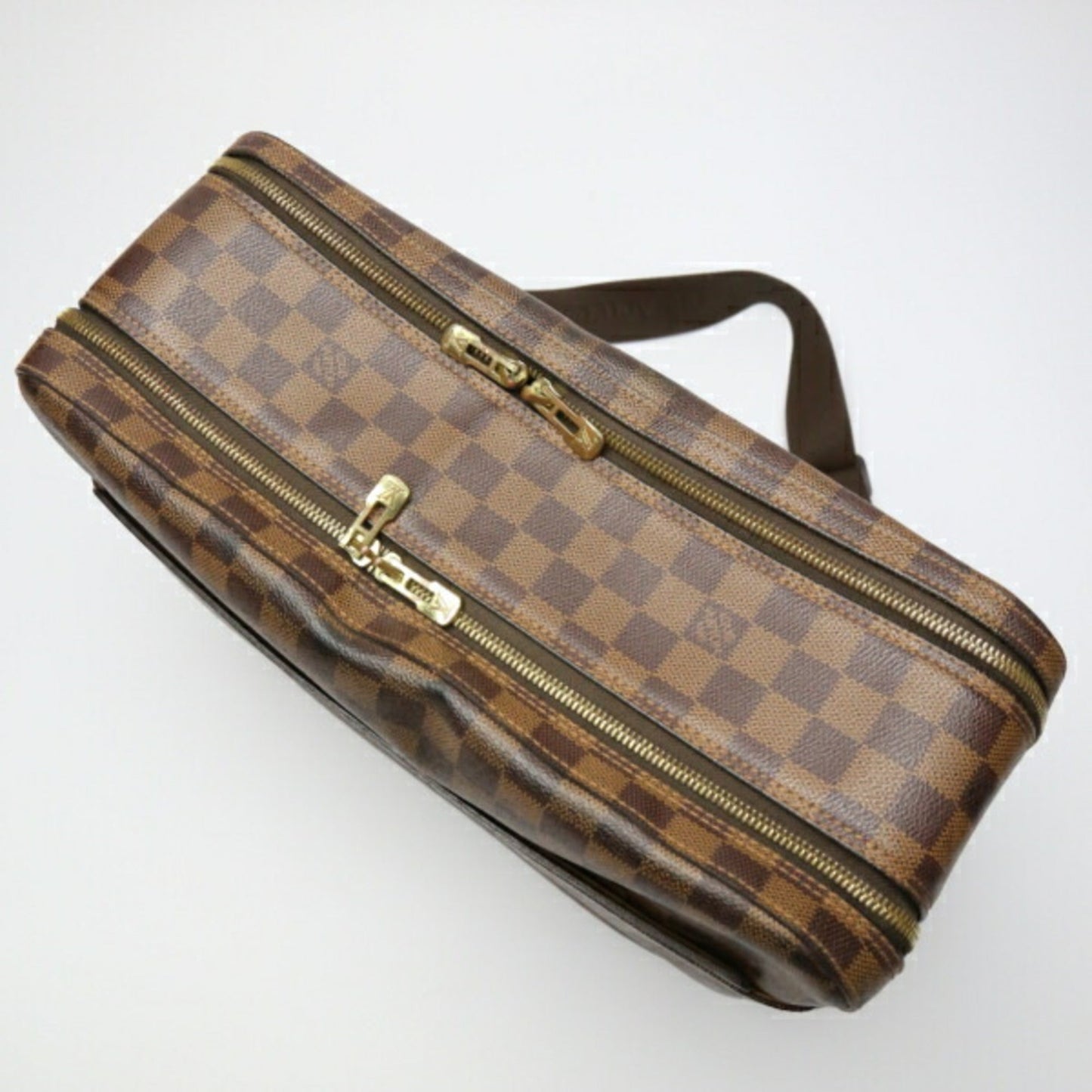 LOUIS VUITTON Dorsoduro Shopper