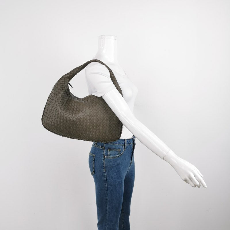 Bottega Veneta Hobo Bag Lambskin leather Grey Medium 40cm