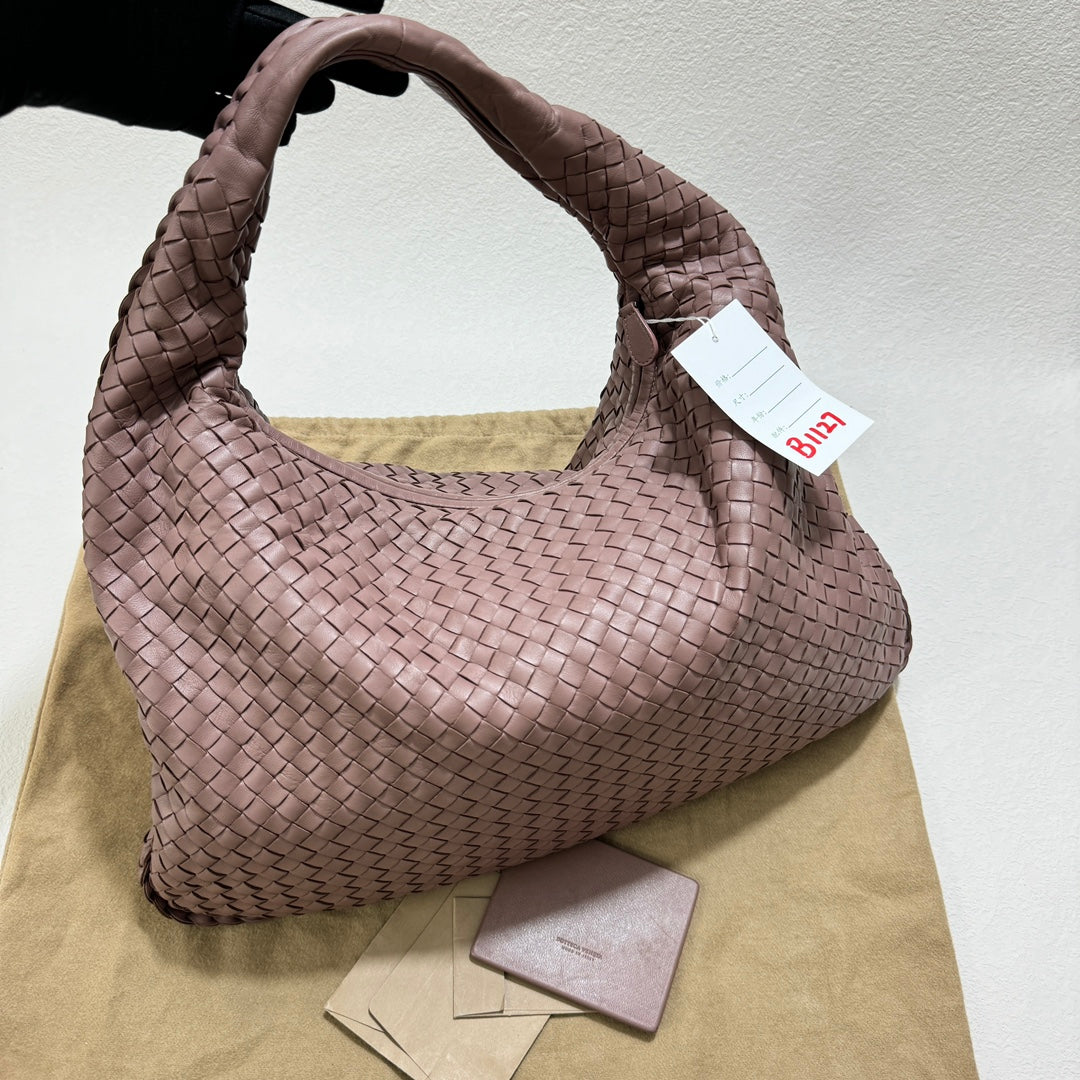 Bottega Veneta Belly Hobo Intrecciato Lambskin Leather Nude Purple Medium 40cm