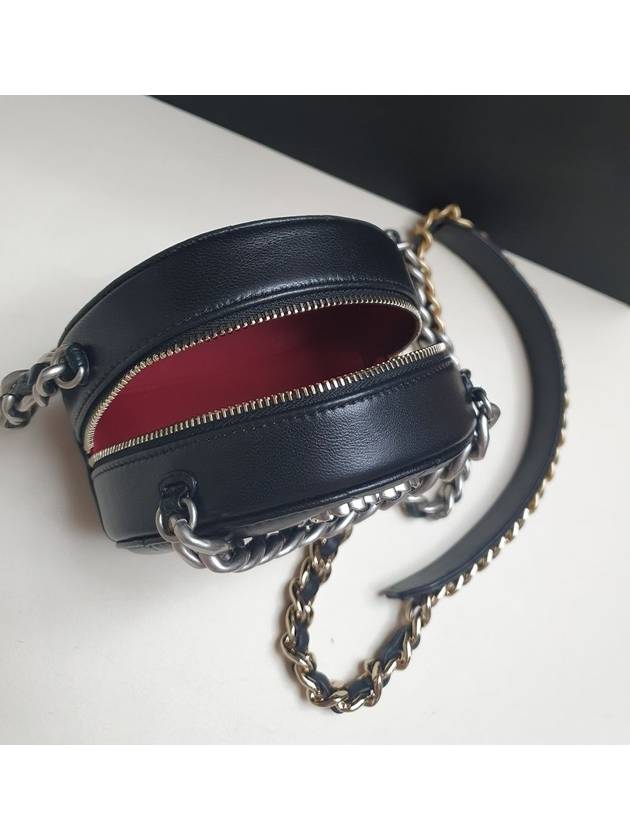 Chanel Mini Handbag - Lynora Bags