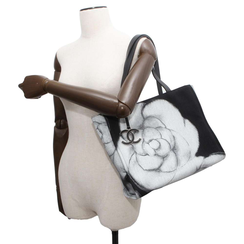 Chanel Tote Bag - Lynora Bags