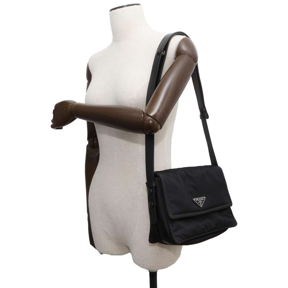 PRADA Small Padded Re-Nylon Shoulder Bag Black Nylon Leather Size Small