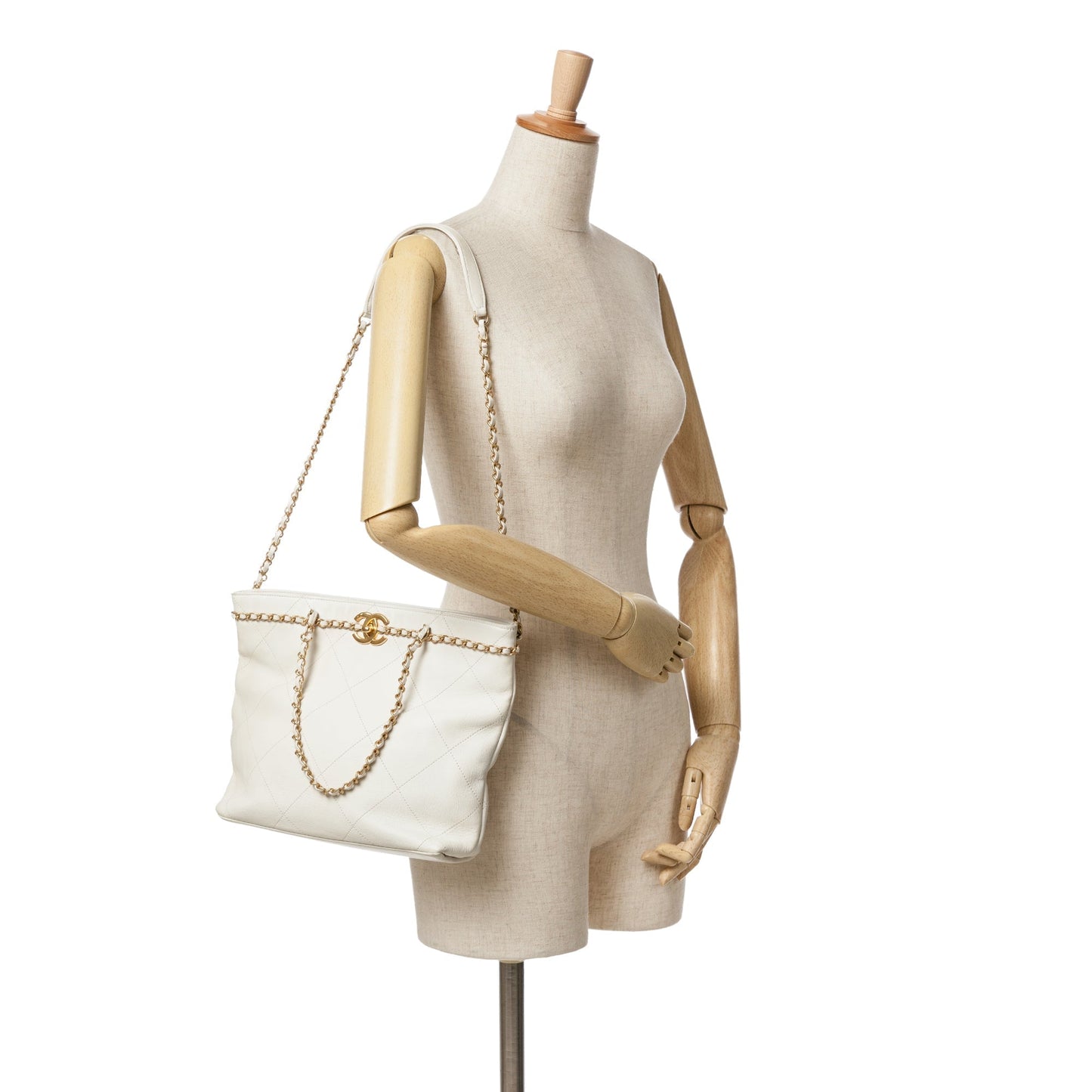 Chanel Tote Bag - Lynora Bags