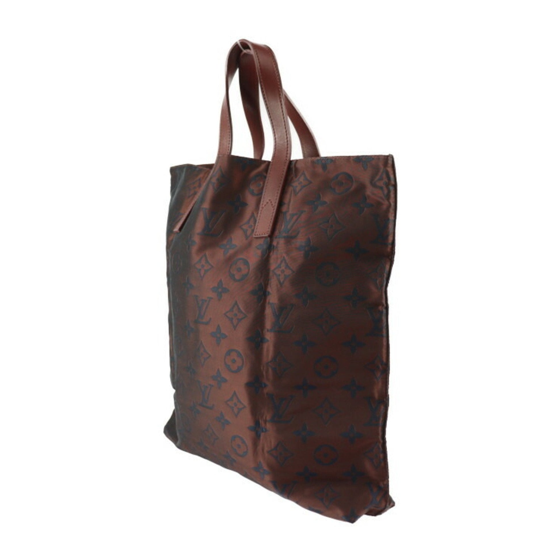 LOUIS VUITTON Escapade Tote