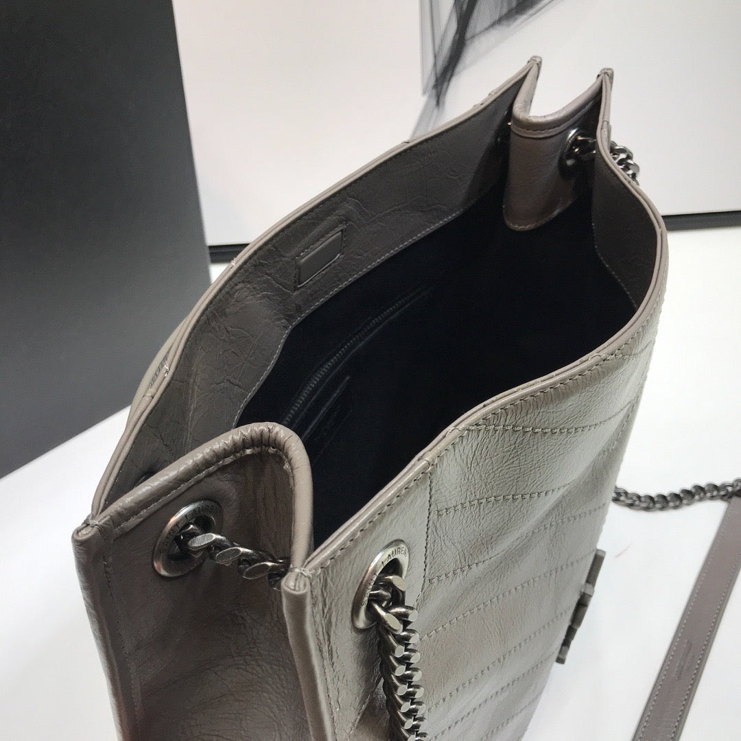 Yves Saint Laurent Niki Medium Shopping Bag
