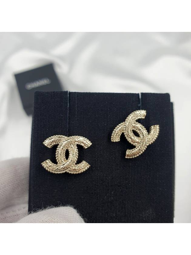 Chanel Mini Handbag - Lynora Bags