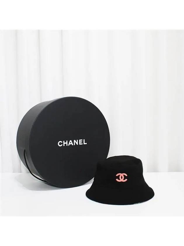 Chanel 30 Handbag - Lynora Bags
