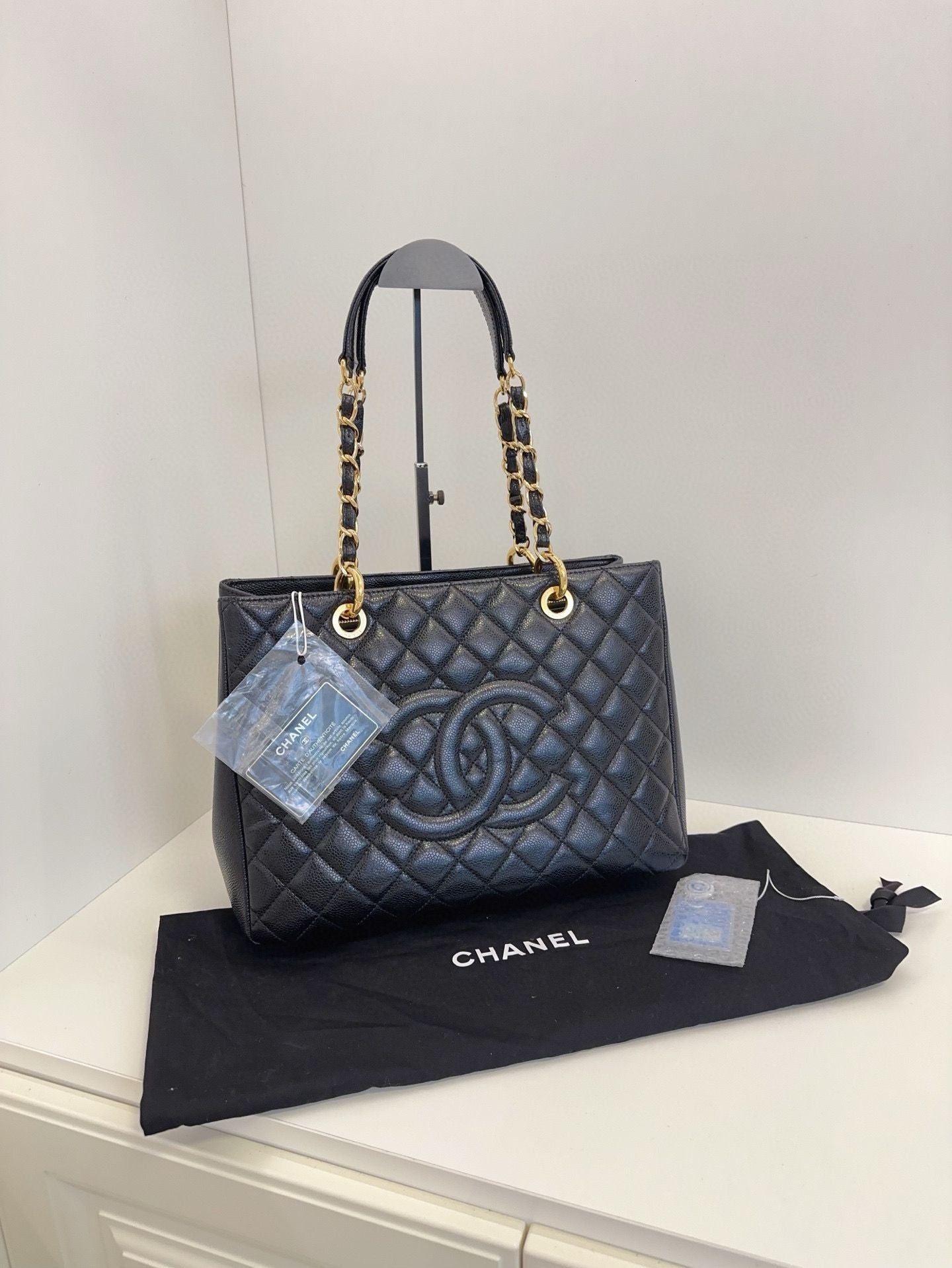 Chanel Tote Bag - Lynora Bags