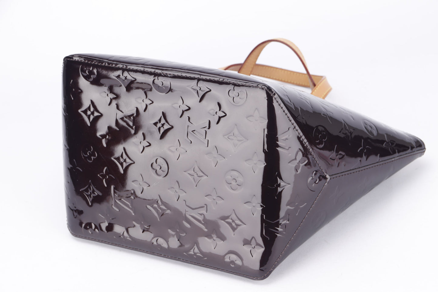 LOUIS VUITTON BELLEVUE TOTE BAG ( ), PM SIZE, AMARANTE MONOGRAM VERNIS, WITH DUST COVER
