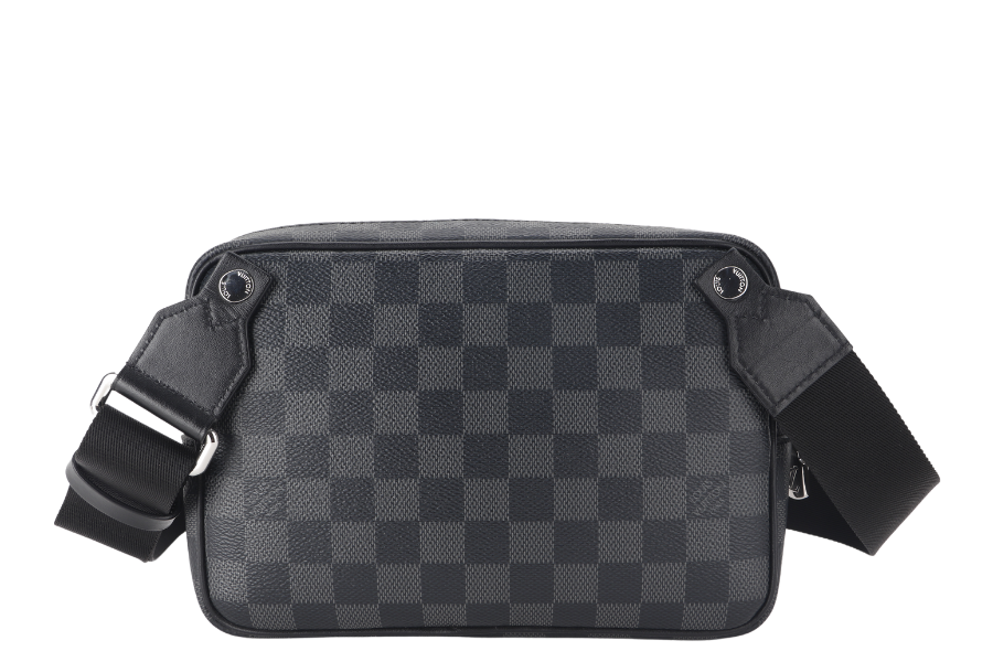 LOUIS VUITTON SCOTT MESSENGER BAG DAMIER GRAPHITE CANVAS BLACK SILVER HARDWARE WITH DUST COVER