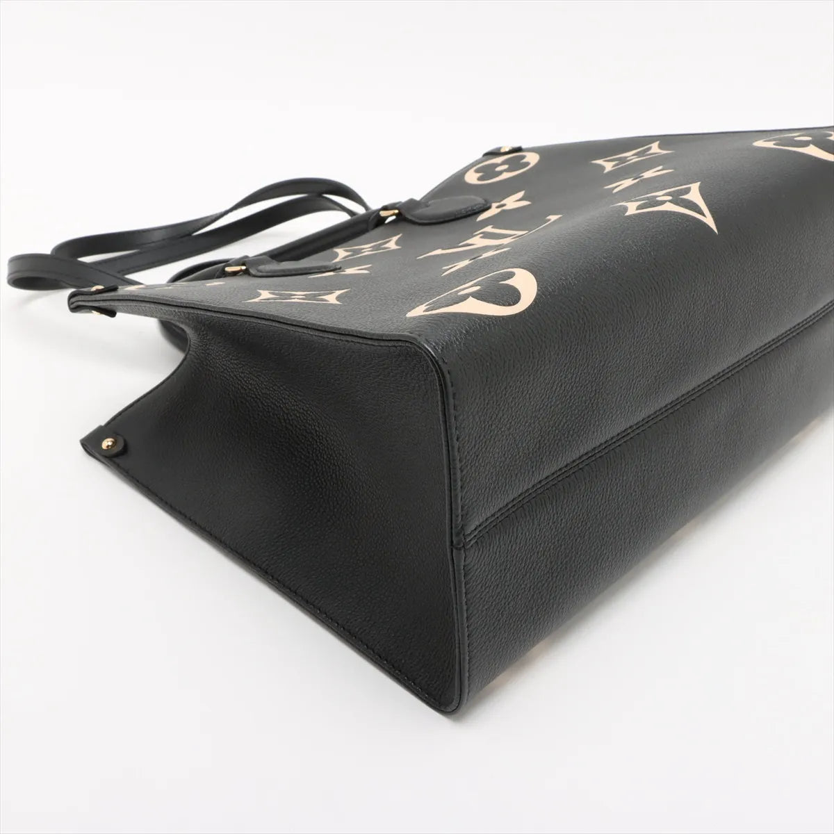 Louis Vuitton Black Beige Bicolor Monogram Empreinte Leather OnTheGo MM Clearance Sale