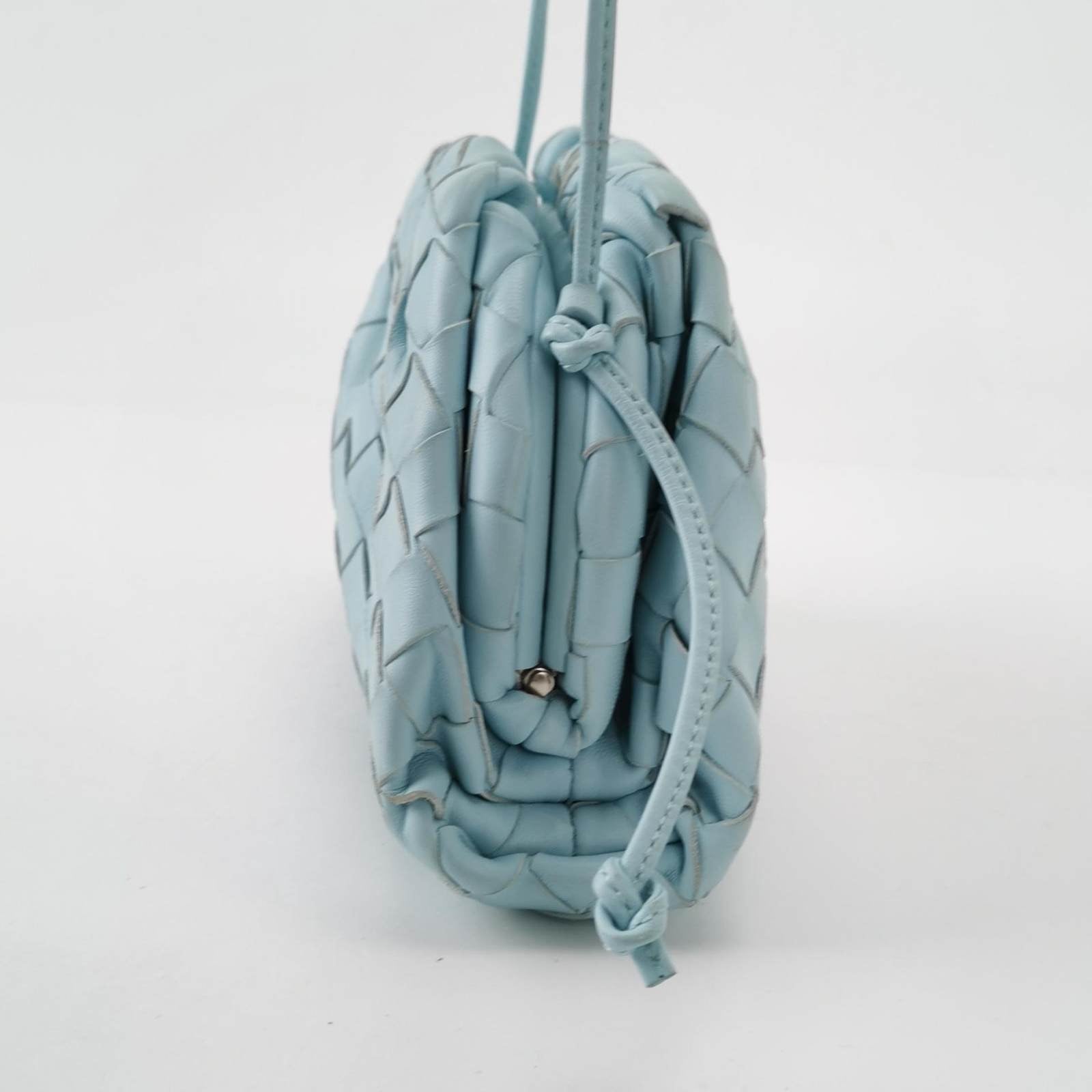Bottega Veneta Pouch Mini Intrecciato Blue Lambskin Leather Crossbody Bag
