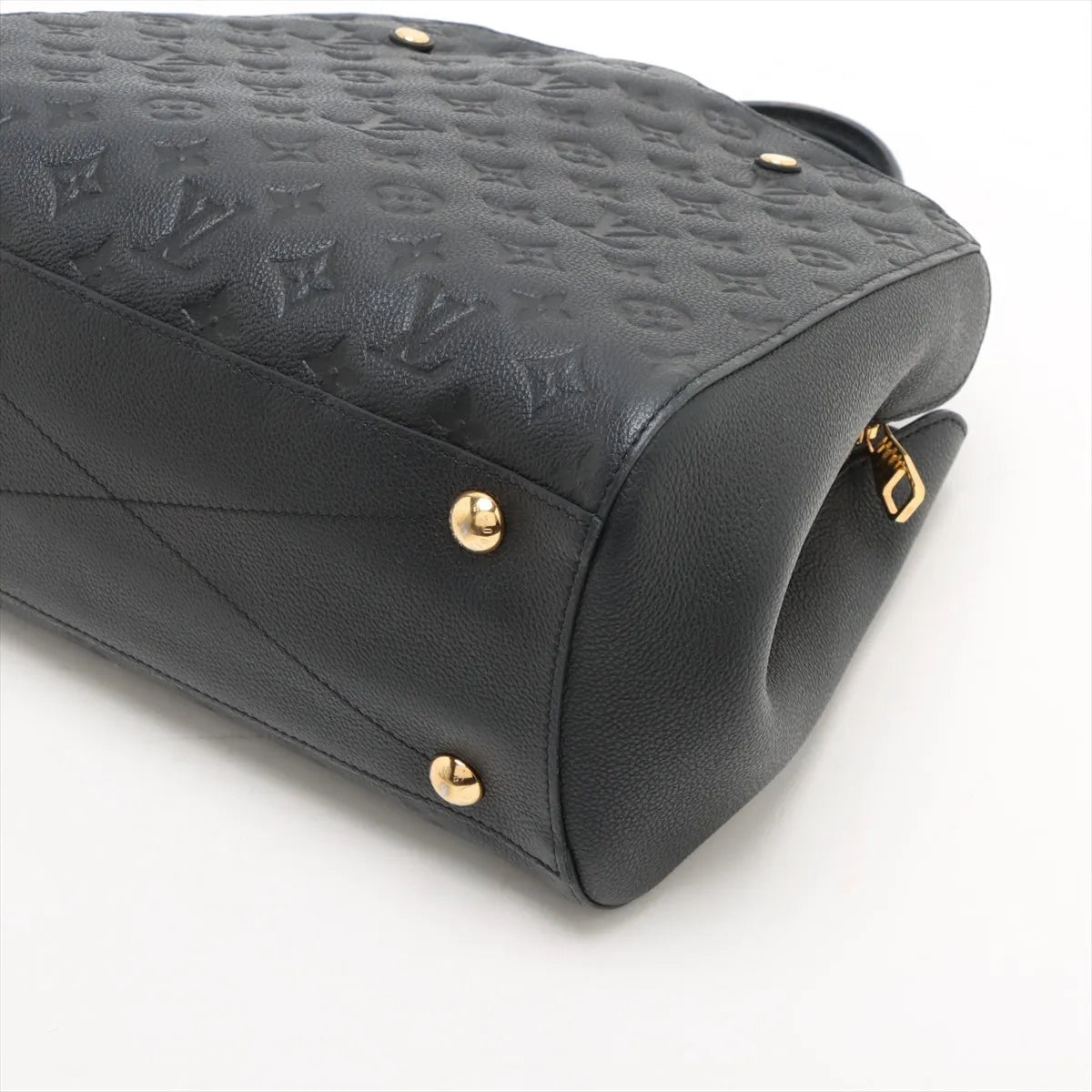 Louis Vuitton Noir Monogram Empreinte Leather Montaigne MM Clearance Sale