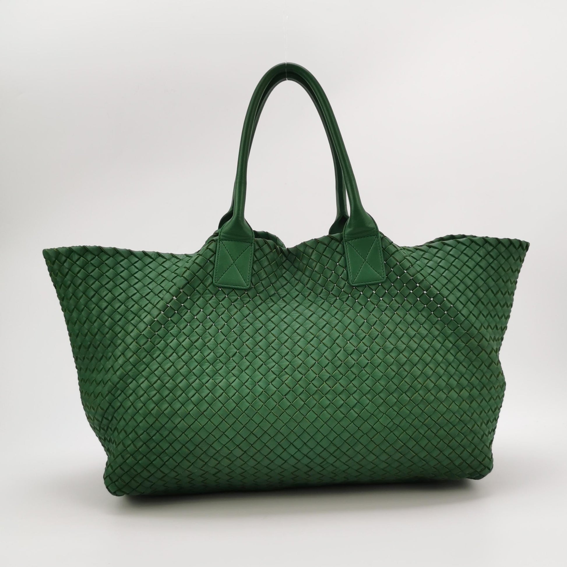 Bottega Veneta Cabat Tote Green Intreccio Leather 45cm