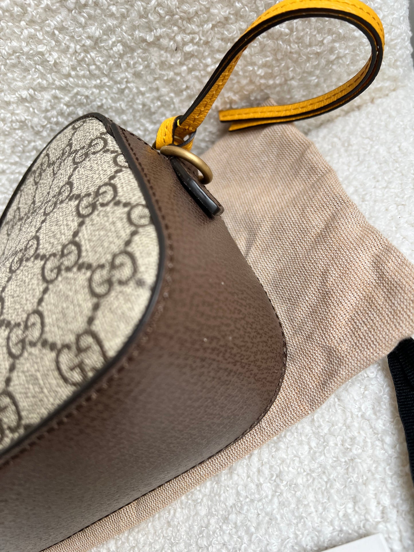 Gucci Neo  GG Supreme Messenger Bag (RRP £1310)