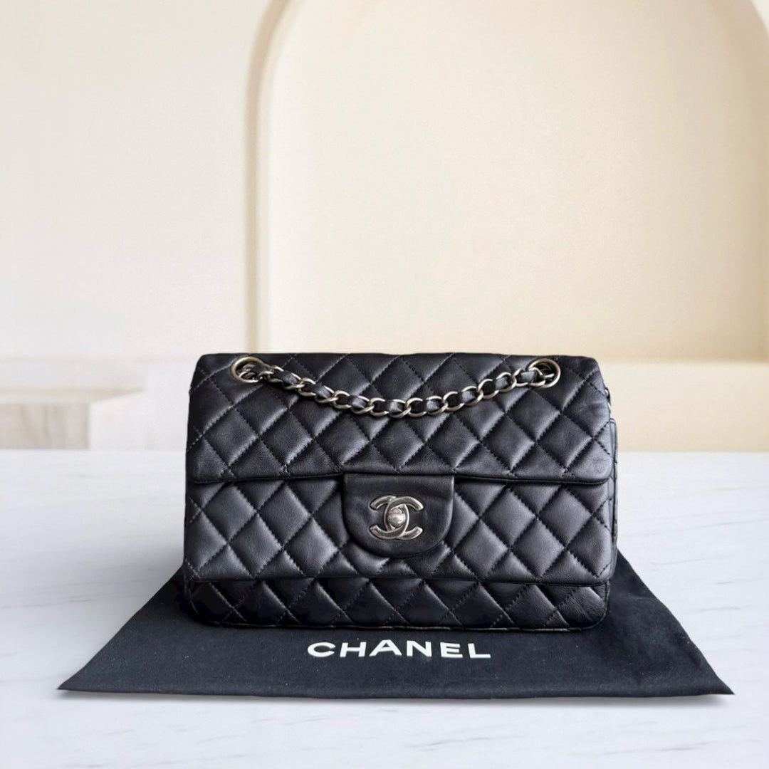 Chanel Tri-fold Seasonal Flap - Quilted Lambskin Black Gold Hardware Series 13