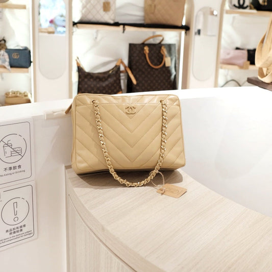 Chanel Tote Bag - Lynora Bags