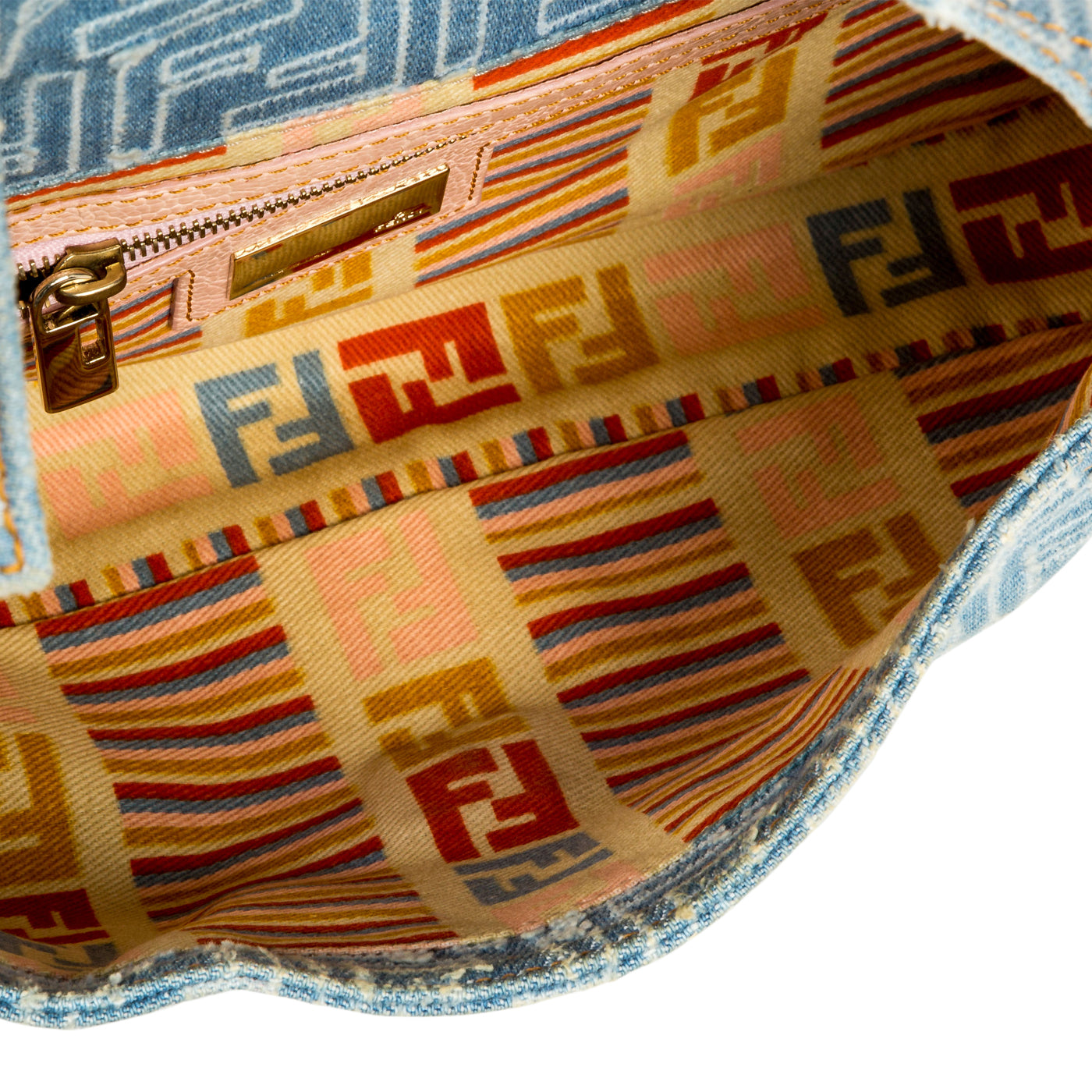 Fendi medium baguette