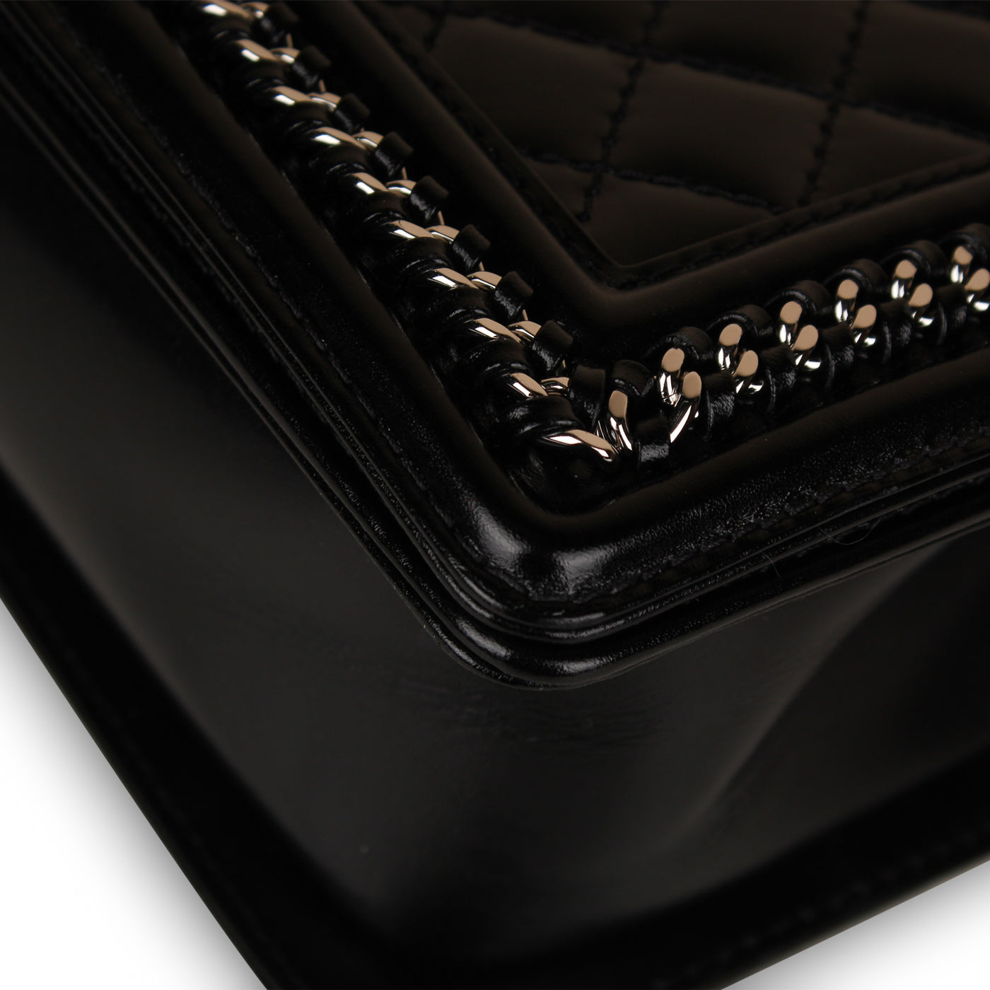 Chanel Boy Beauty Around Chain Bag