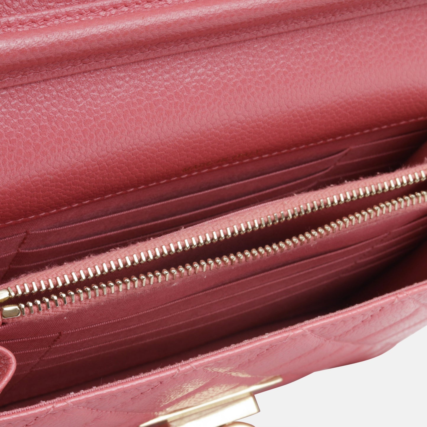 Chanel Golden Class Square WOC