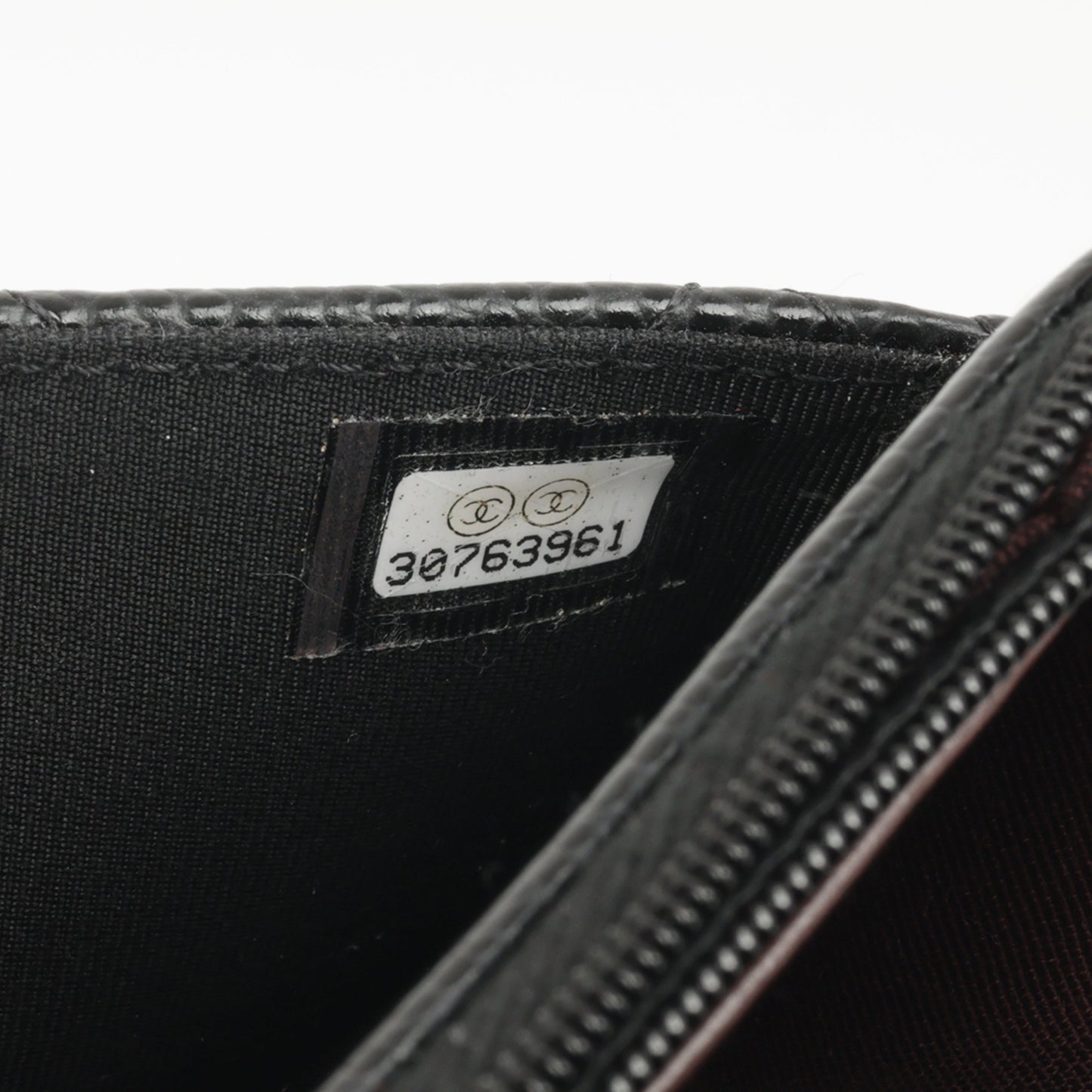 Chanel Classic Wallet on Chain
