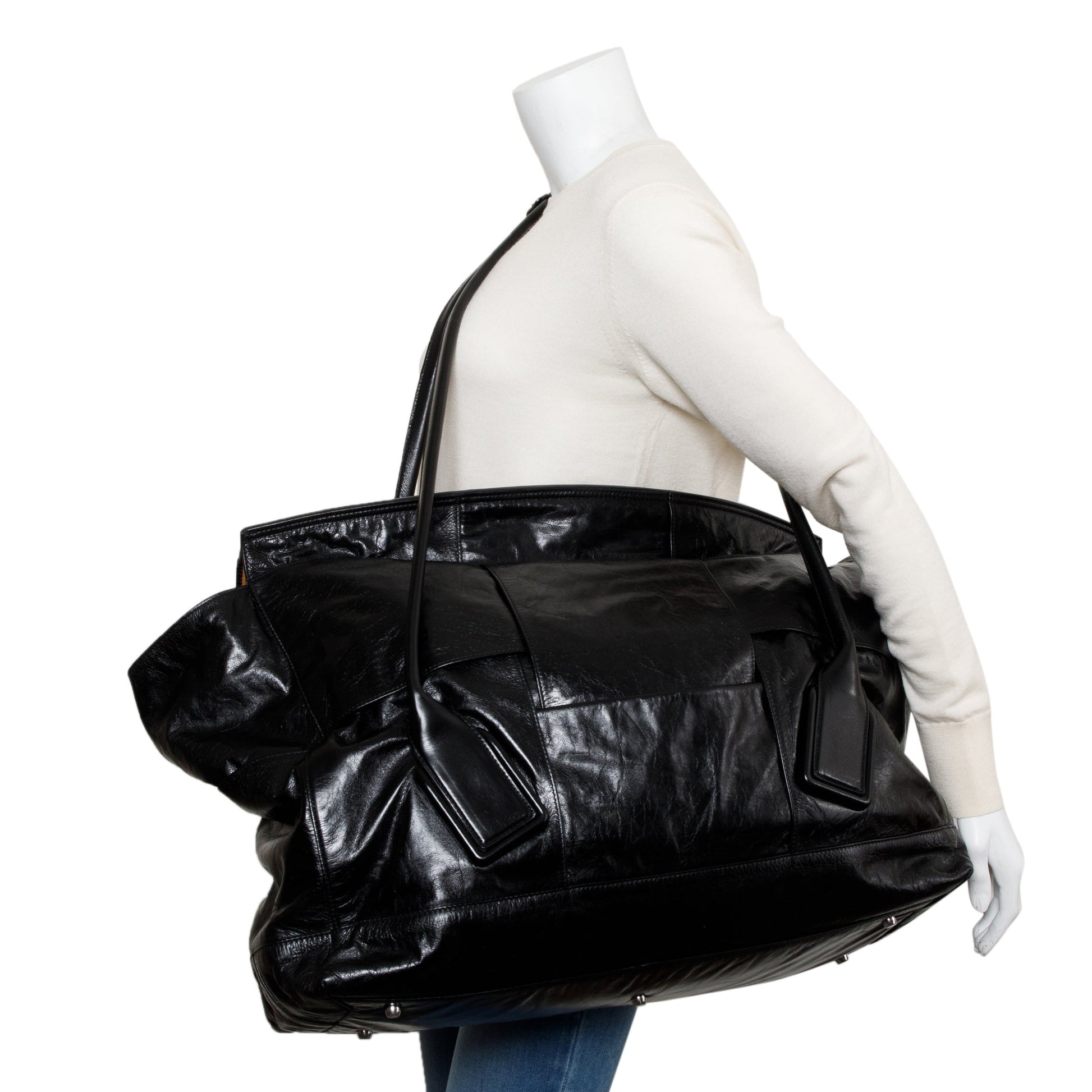 Bottega Veneta Black Maxi Intrecciato Leather Large Arco Slouch Bag